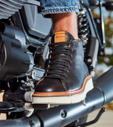 Calaita T111 in pelle nera - PreOrder