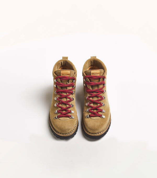 Boè T230 in suede sabbia - PreOrder