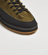 Sneaker fasciata T150 in suede verde