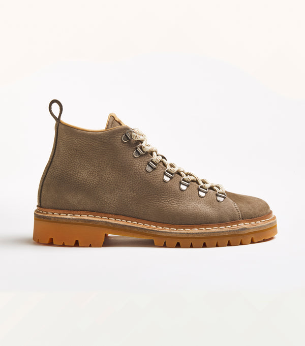 Franzei mid T116 in nabuk taupe - PreOrder